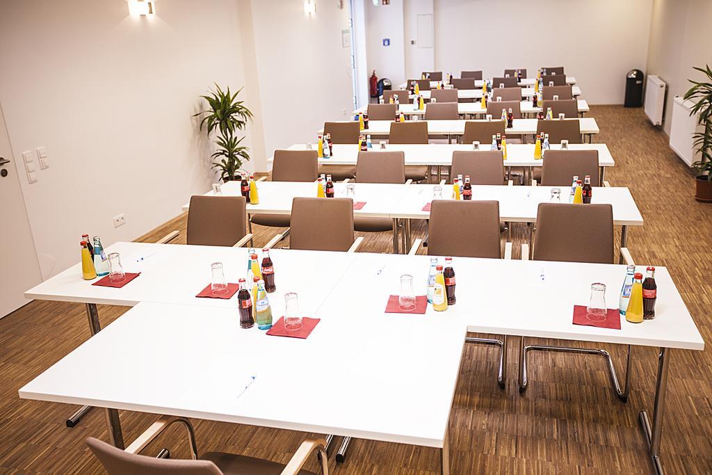 Goethe Messe By Trip 3* Frankfurt am Main